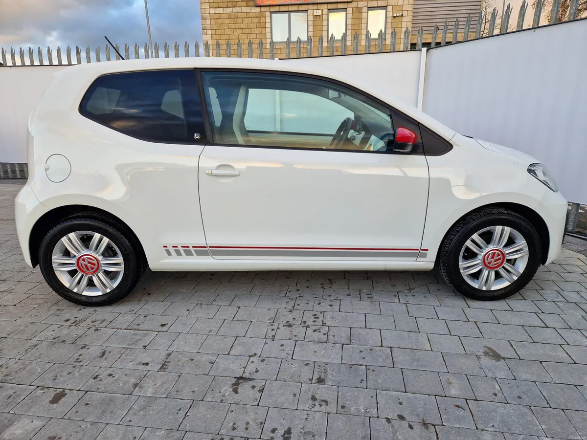 2017 VW Up! Beats Edition 1.0 Automatic - Image 2