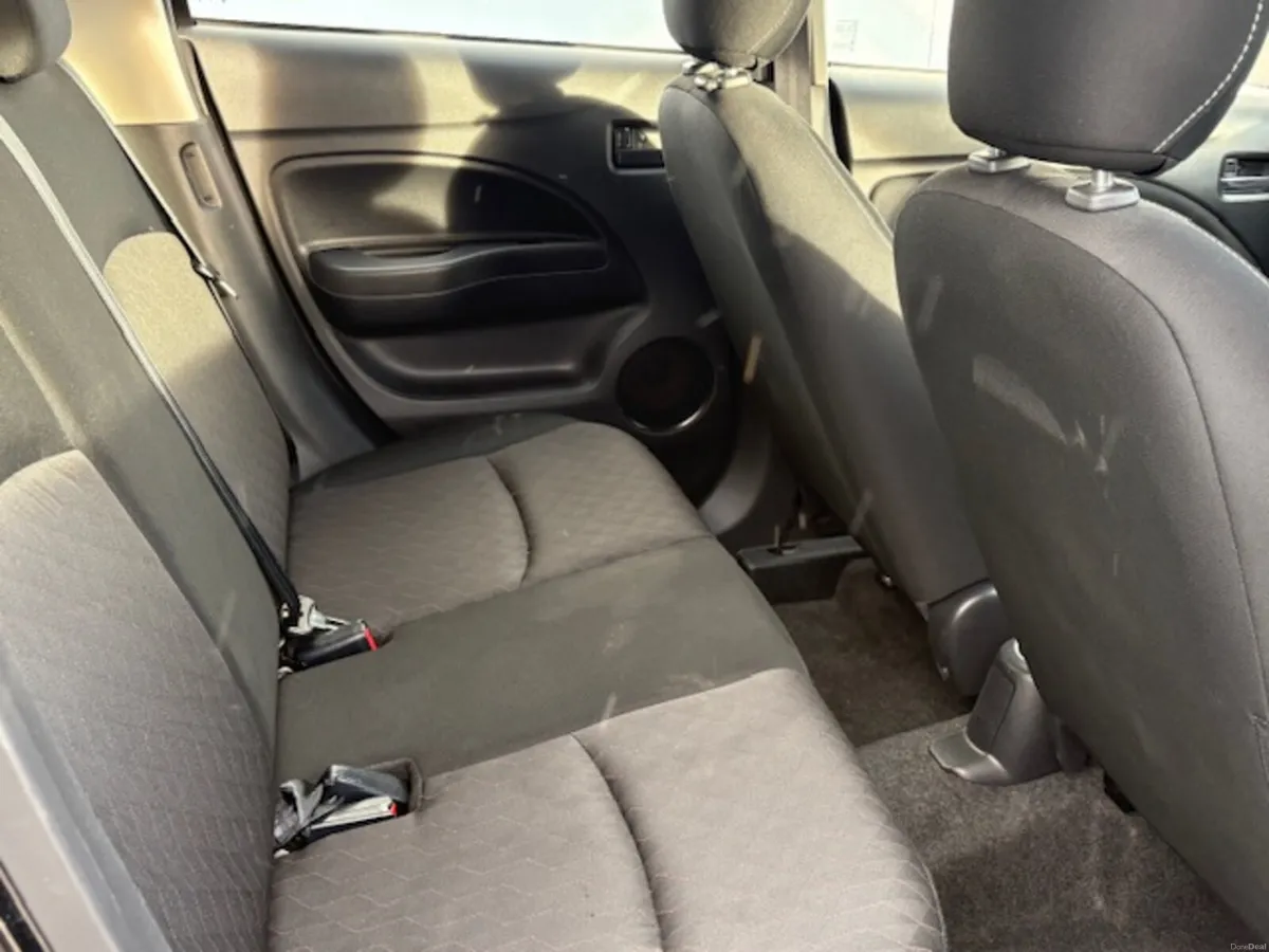 Mitsubishi Space Star 2021 - Image 4