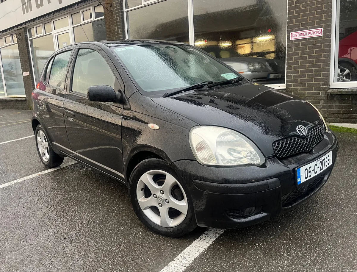 Toyota Yaris 1.0 - Image 1