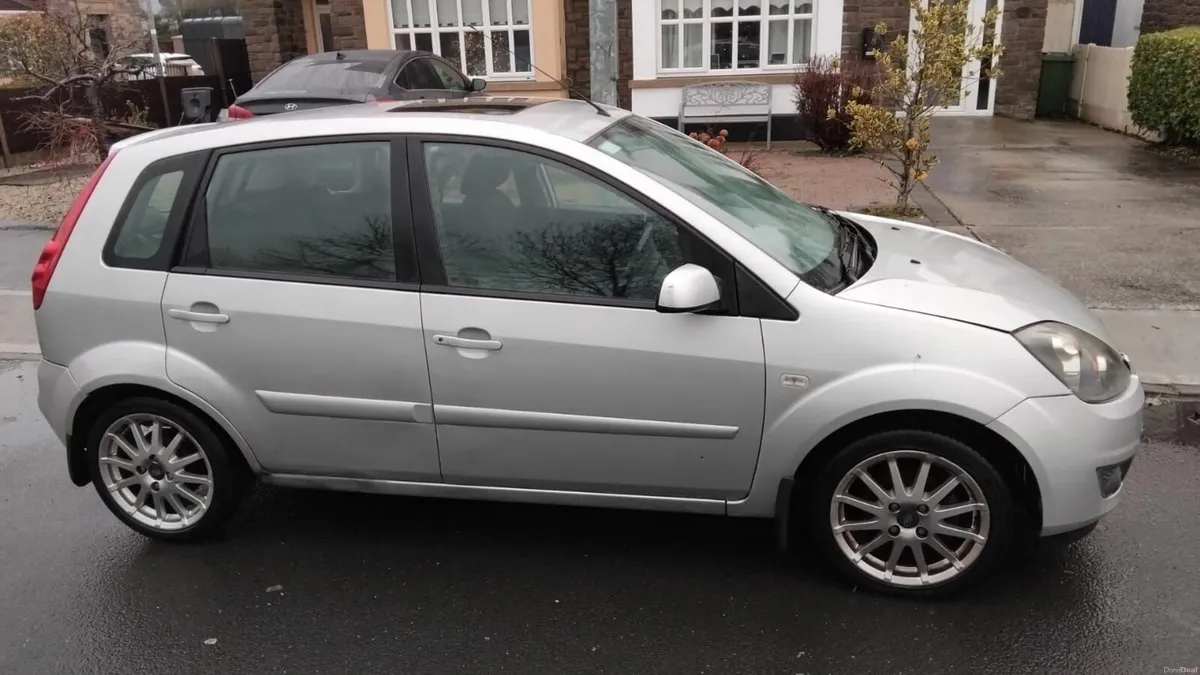 Ford Fiesta 2008 - Image 1