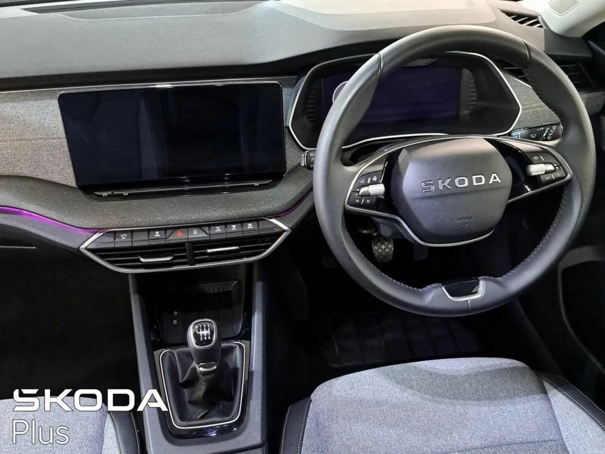 Skoda Octavia Combi Selection+ 2.0TDI 115HP - Image 4