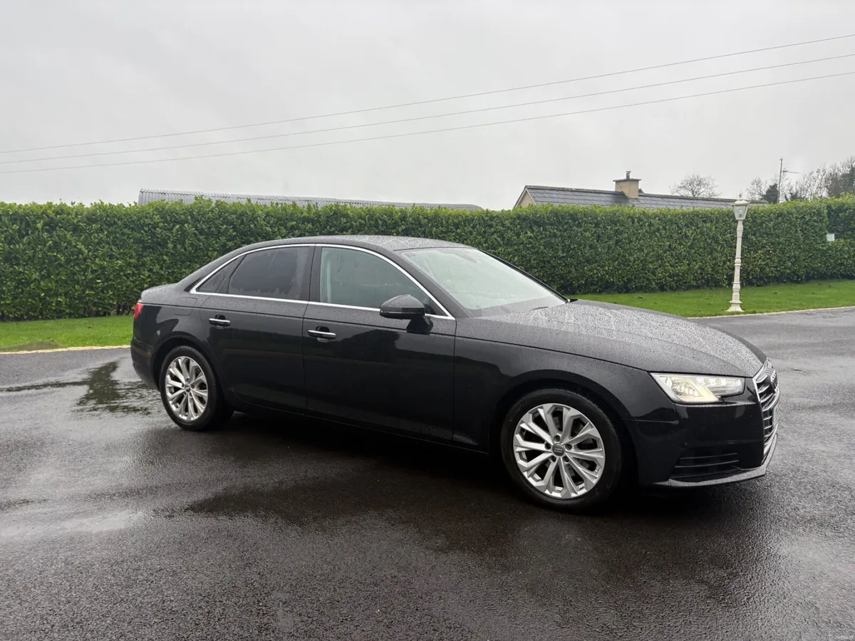 Audi A4 2017 - Image 2