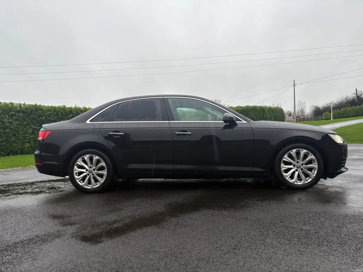 Audi A4 2017 - Image 3