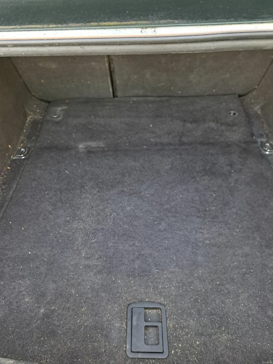 Audi A4 2012 - Image 4