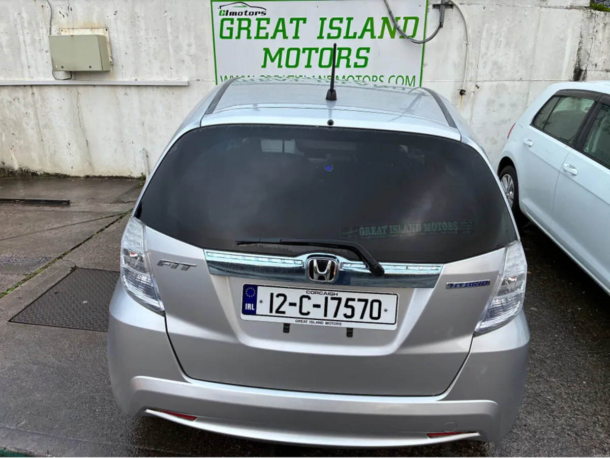 Honda Fit GP1 CVT HYBRID 5DR AUTO DAA-GP1 - Image 3