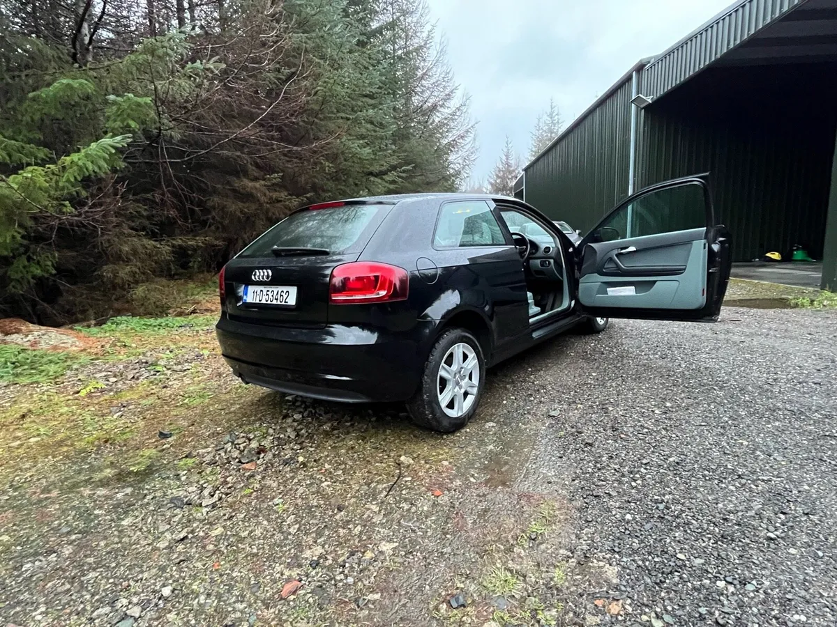 Audi A3 1.6D 2011 3dr - Image 3