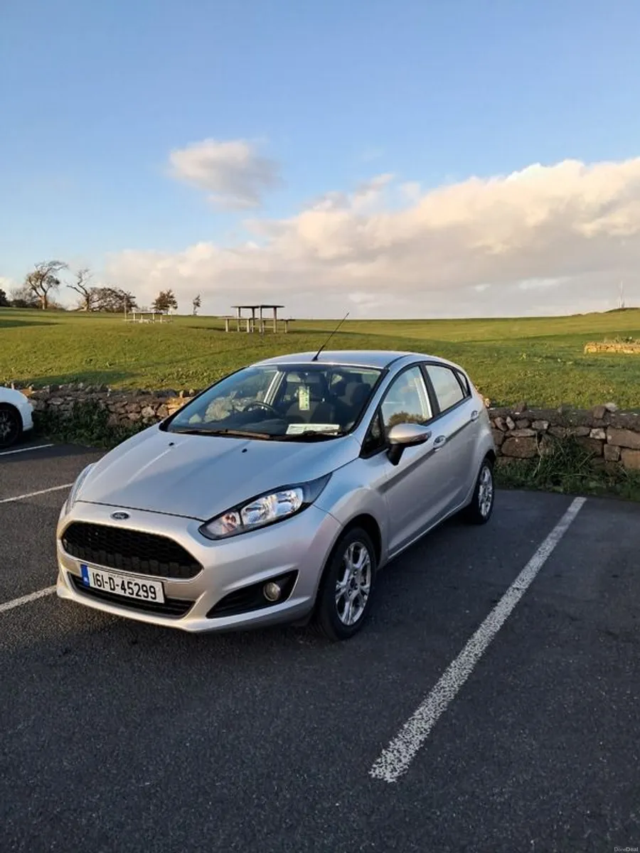 2016 Ford Fiesta - Image 4