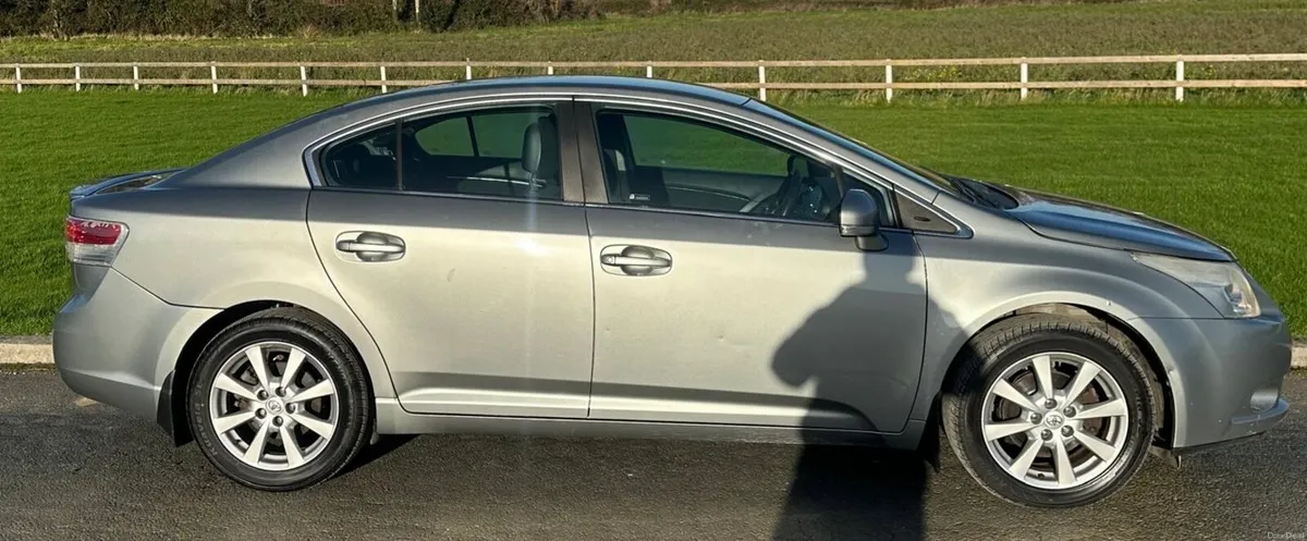 Toyota Avensis 2012 D4D - Image 3
