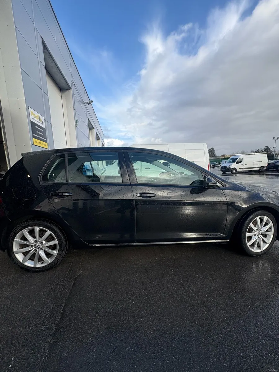 Volkswagen Golf - Image 3