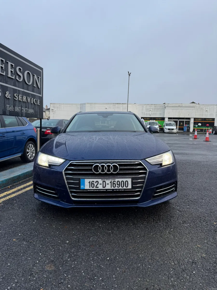 162 Audi A4 SE Ultra 2.0TDi Estate- Low Mileage - Image 3
