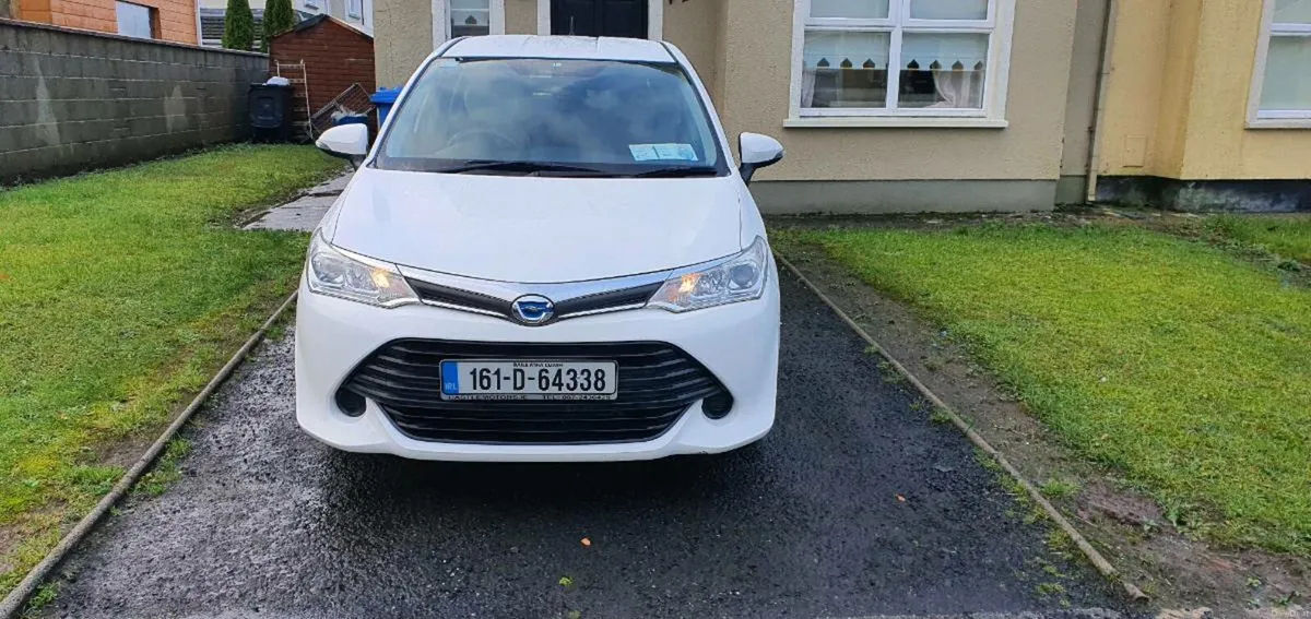 TOYOTA COROLLA ESTATE - Image 1