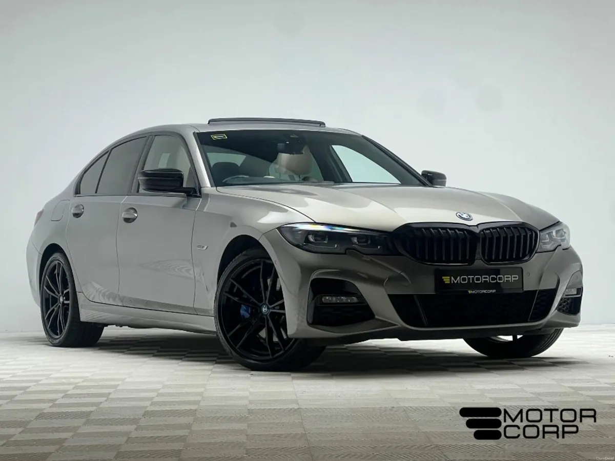 BMW 3-Series 330E M SPORT PRO ED XDRIVE *SUNROOF* - Image 1
