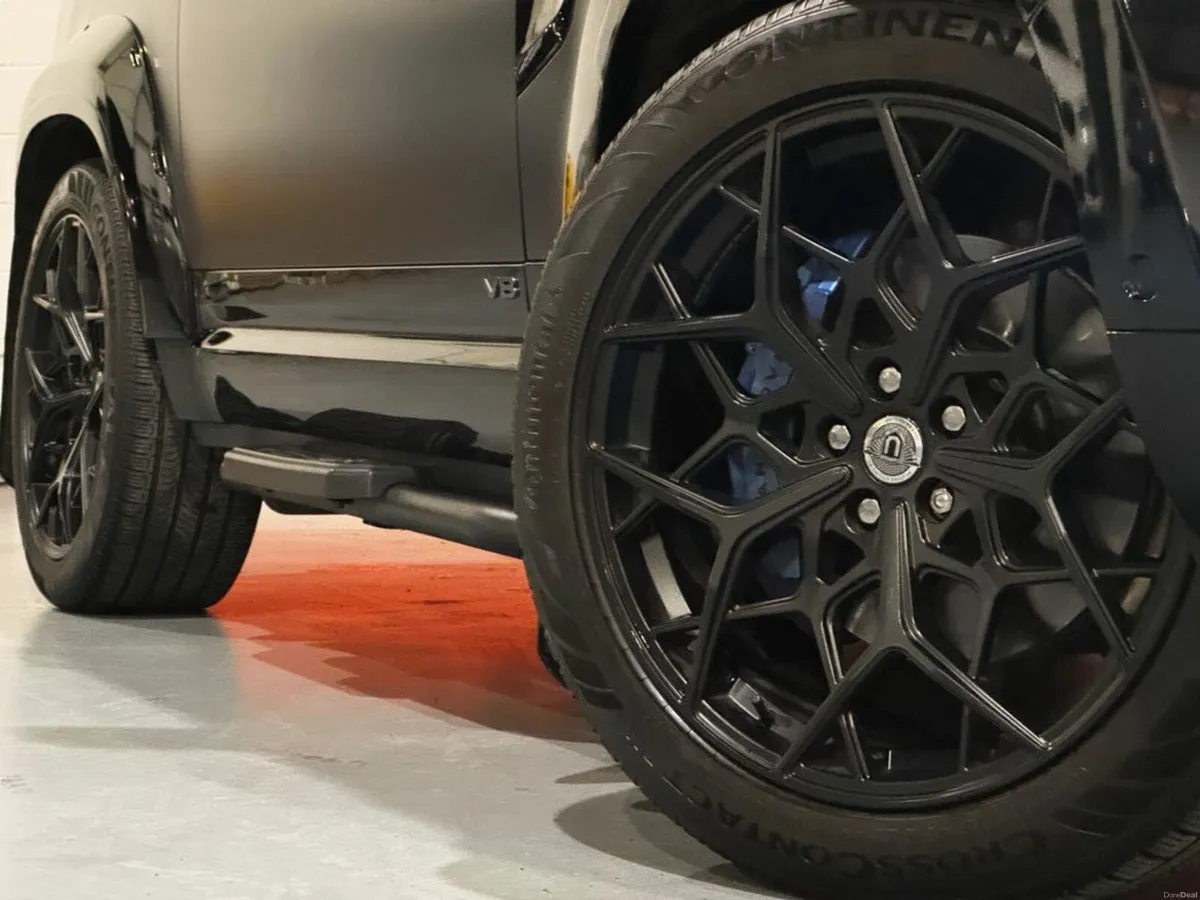 Land Rover Defender URBAN V8 CARPATHIAN EDITION #4 - Image 4