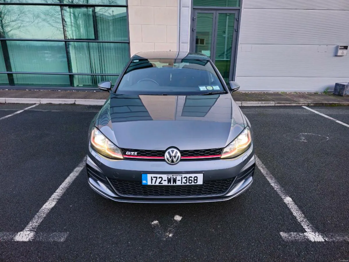 Volkswagen golf GTI 7.5 - Image 2