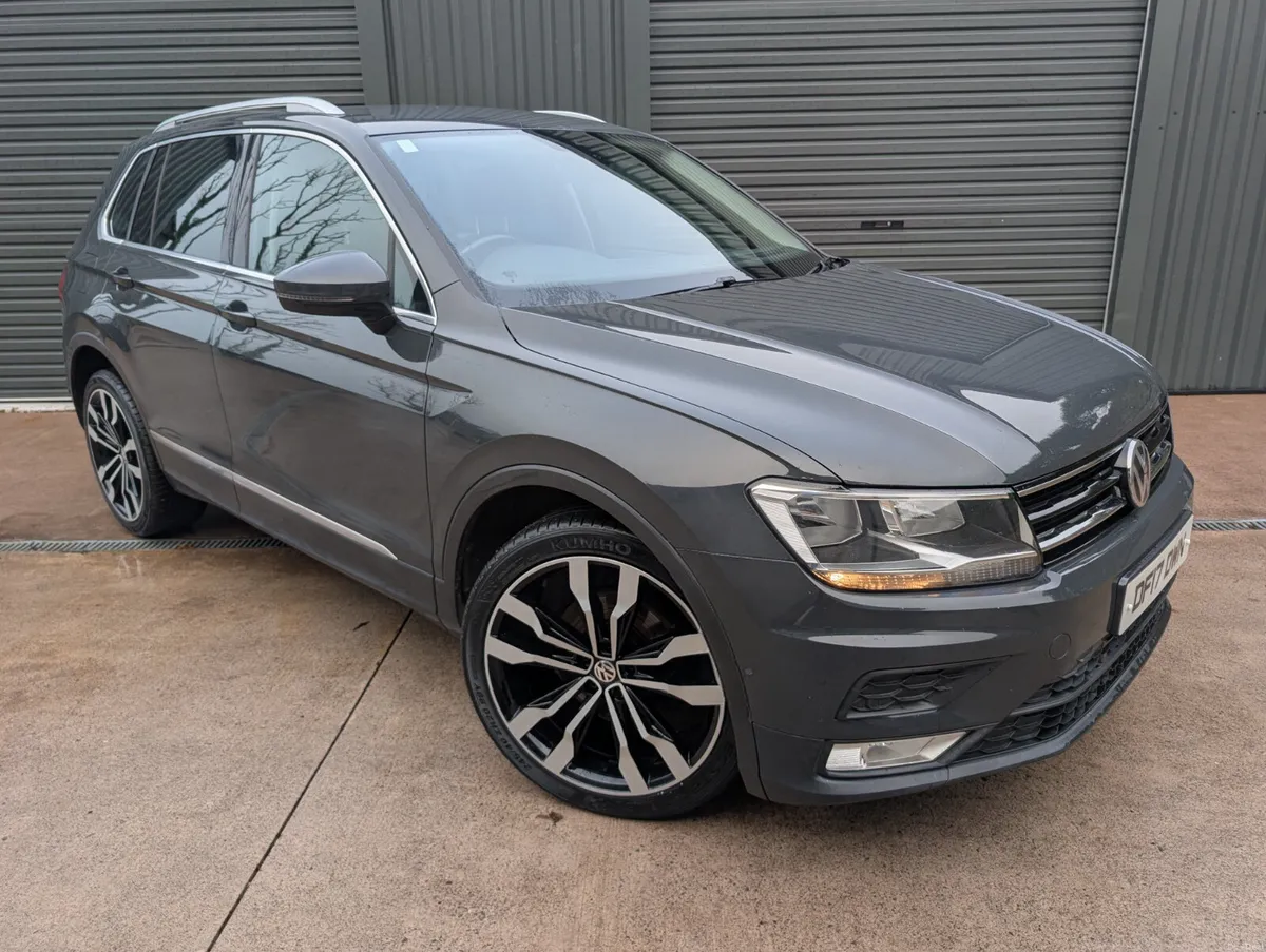 2017 VOLKSWAGEN TIGUAN 2.0 TDI SE NAV - Image 2