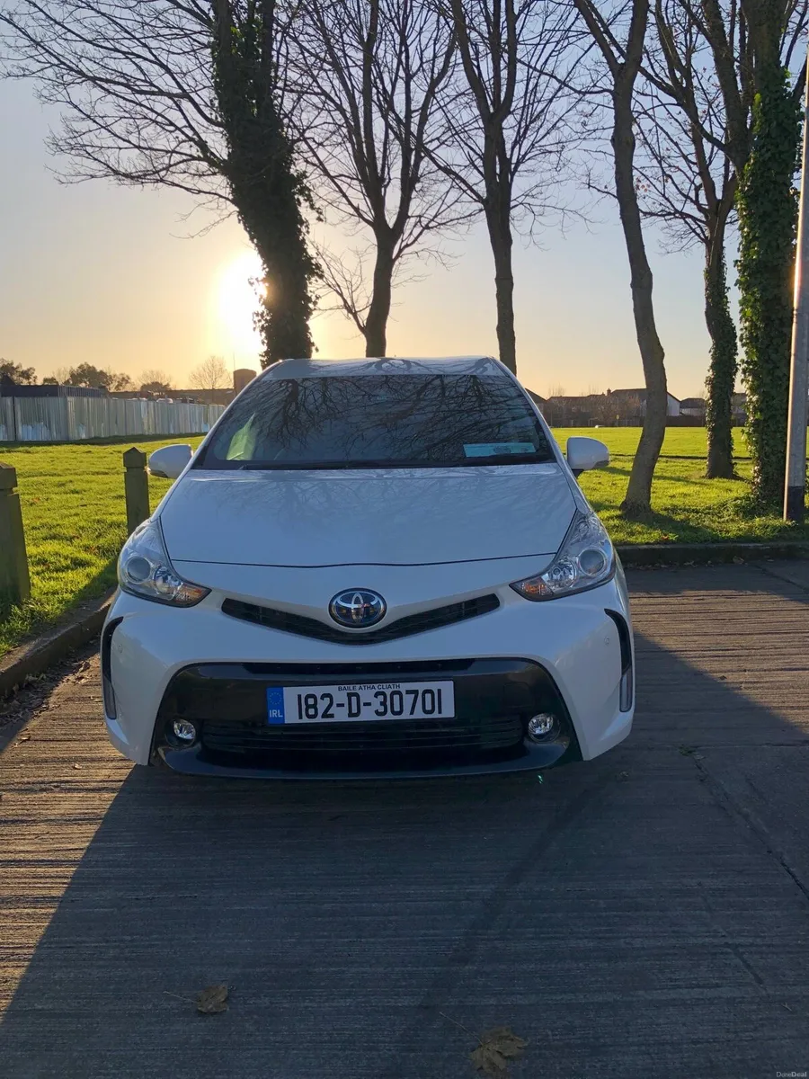 Prius Plus 7 Seater Toyota Hybrid MPV - Image 3