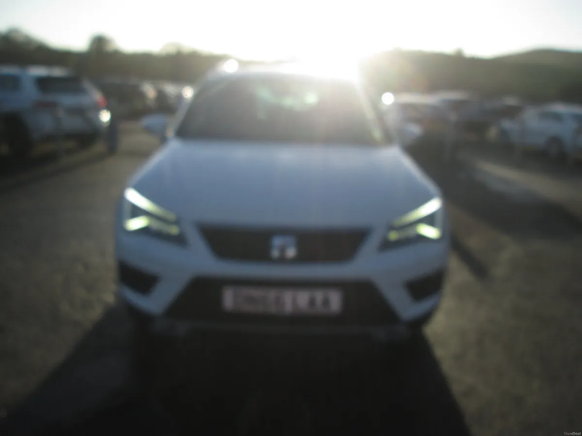 2016  SEAT  ATECA  2.0  TDI  EXCELLENCE  4X4  AUTO - Image 3
