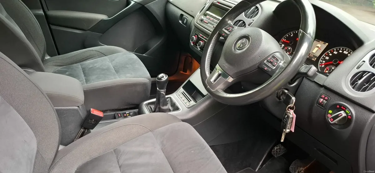 12. VW  Tiguan , MINT, FSH, New NCT 8/26 - Image 3