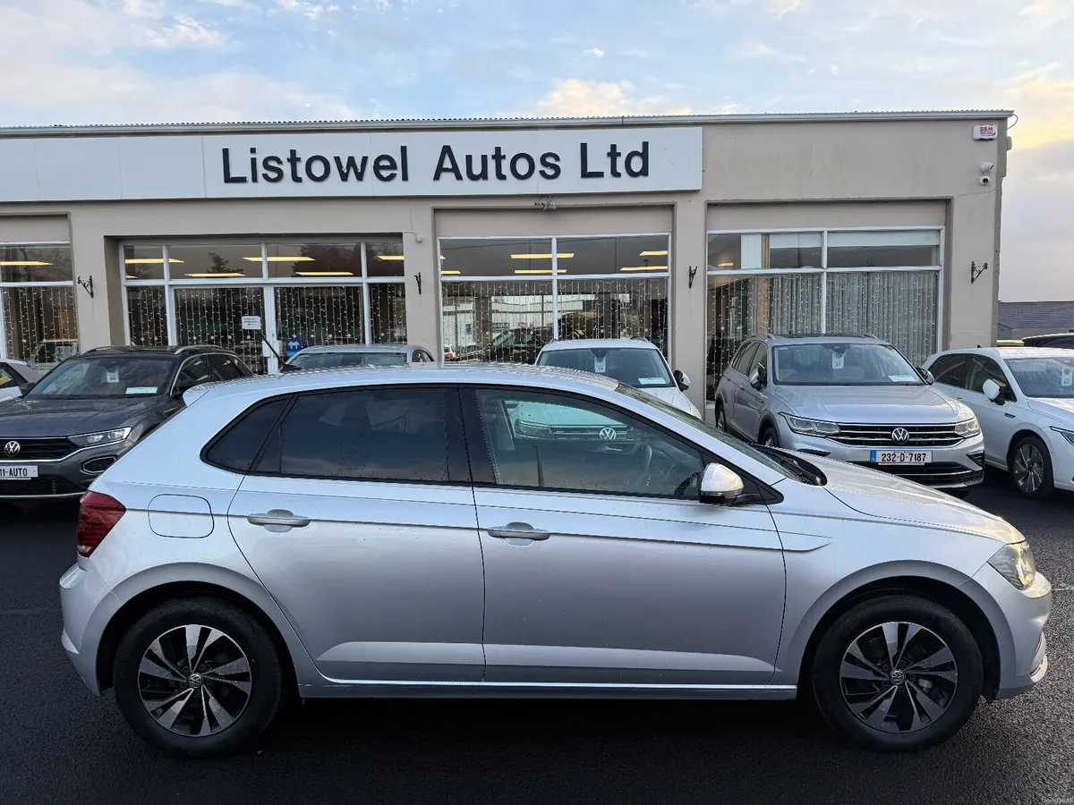 182 VW POLO COMFORTLINE 1.0 AUTOMATIC - Image 1