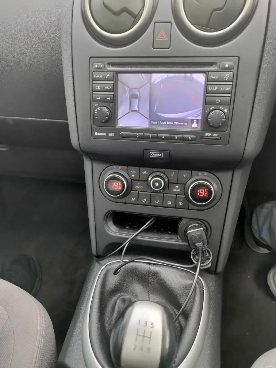 Nissan Qashqai 2012 Petrol - Image 4