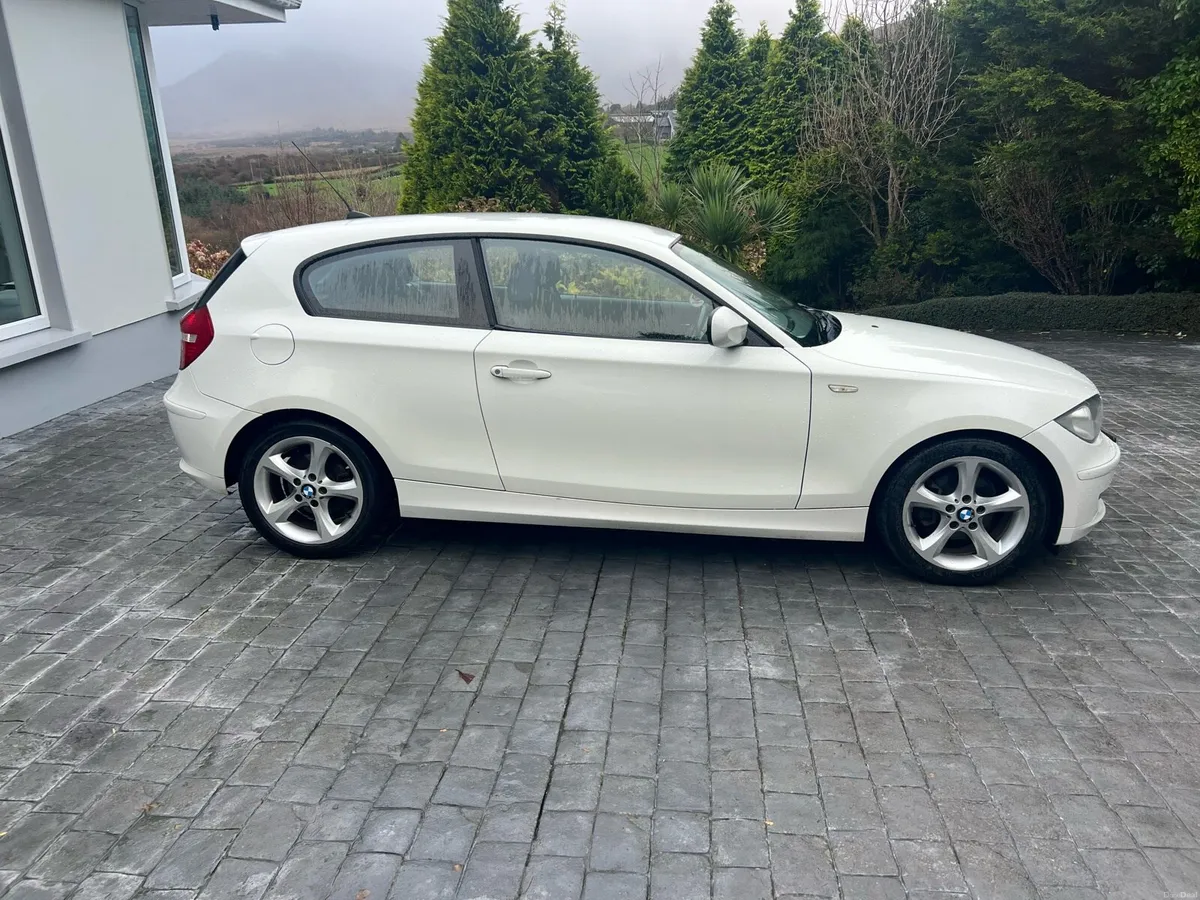 BMW 1 Series - Image 1