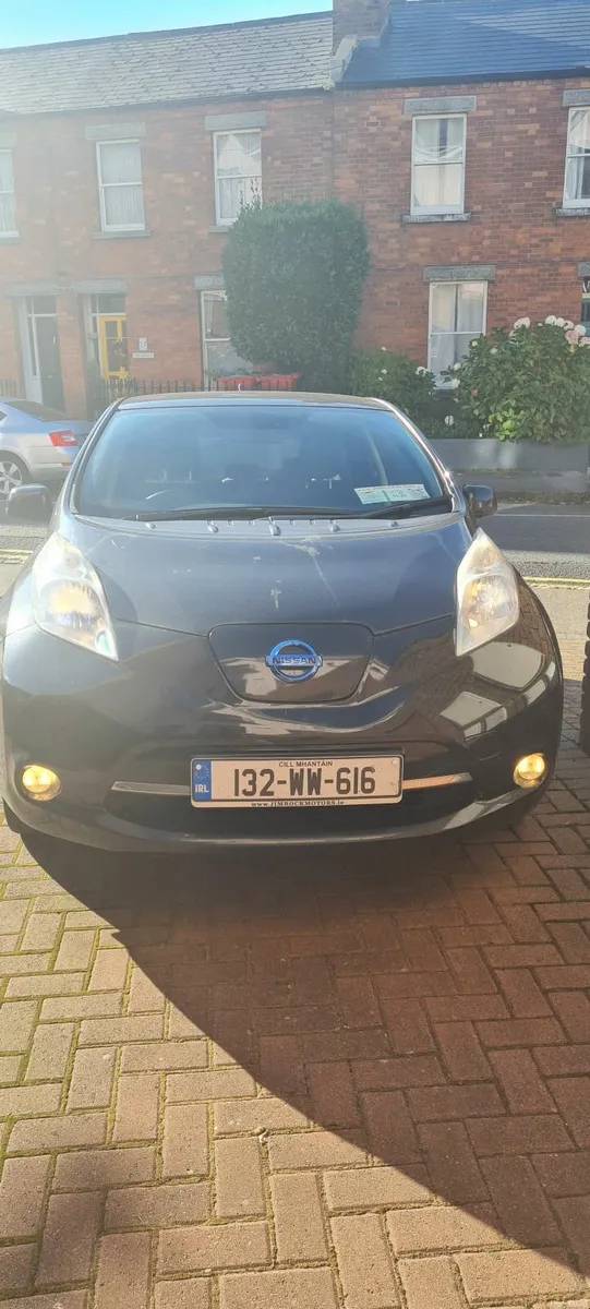 Nissan Leaf 2013 - 11/12 Battery - Image 1