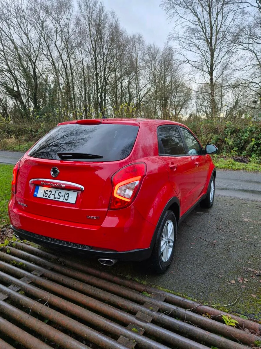 Ssangyong Korando (passenger) 2016 - Image 4