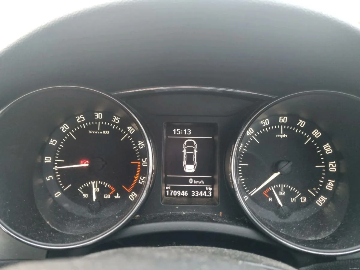 Skoda superb taxed and tested - Image 4