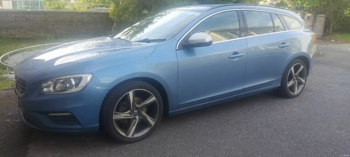 Volvo V60 2015 - Image 4