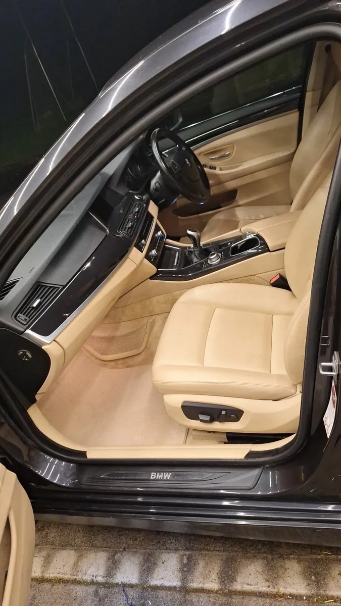 BMW 5-Series 2014 - Image 3