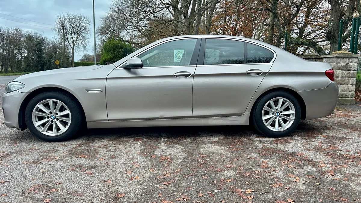 BMW 520D LCI F10 SE 2015 FULLY SERVICED, 2 KEYS - Image 3