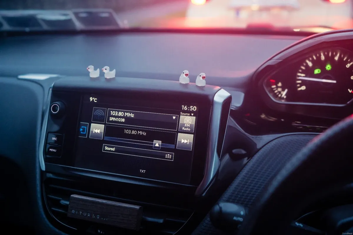 Peugeot 208 2016 - Image 4