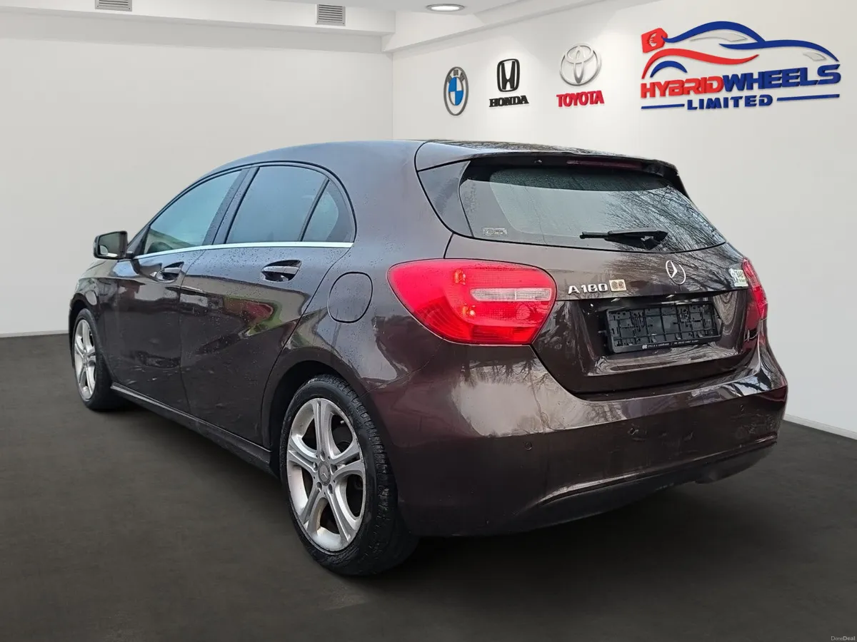 Mercedez Ben A180 2016 Low Mileage - Image 5