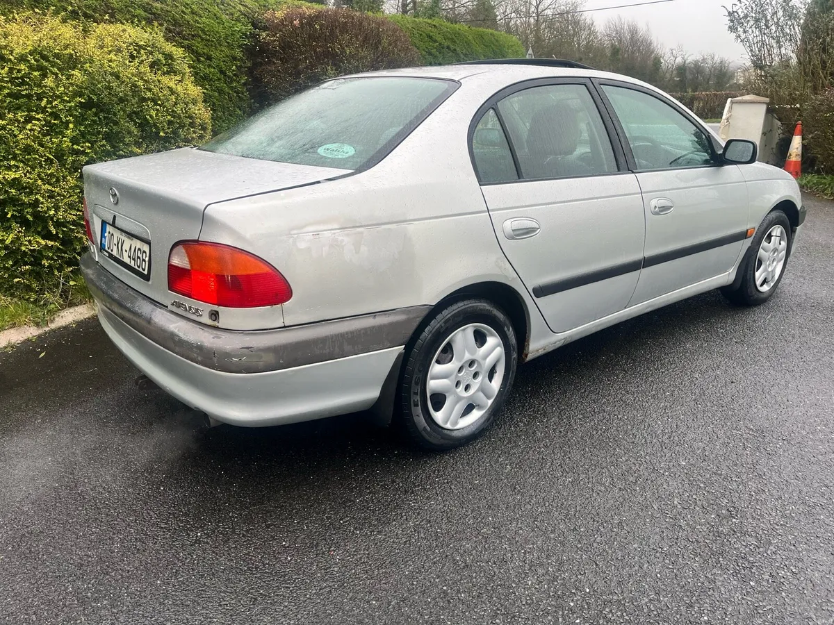 Toyota Avensis - Image 3