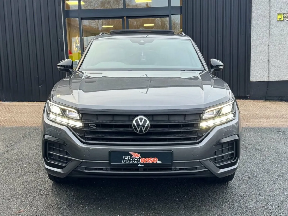 3.0 TDI V6 Black Edition SUV 5dr Diesel Tiptronic - Image 2