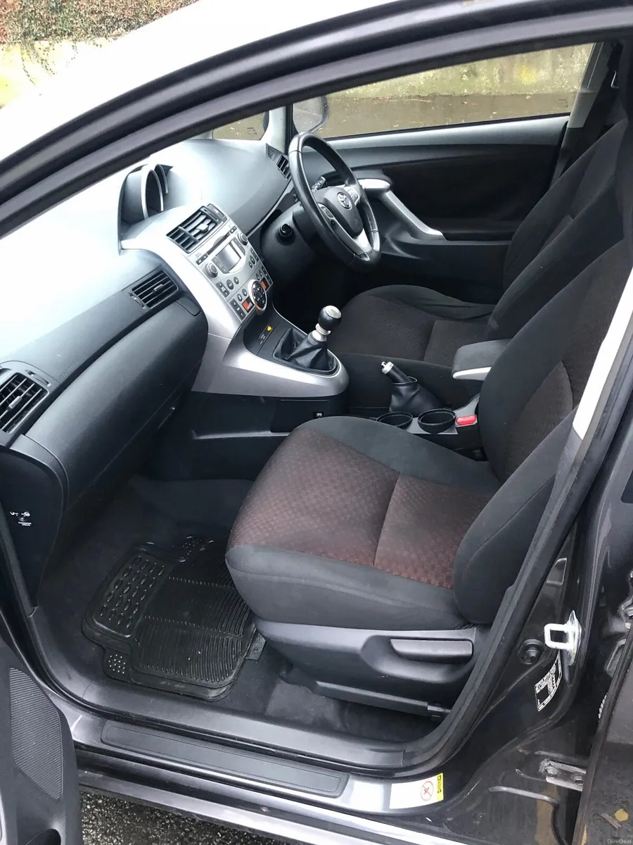 Toyota Verso 2011 - Image 3