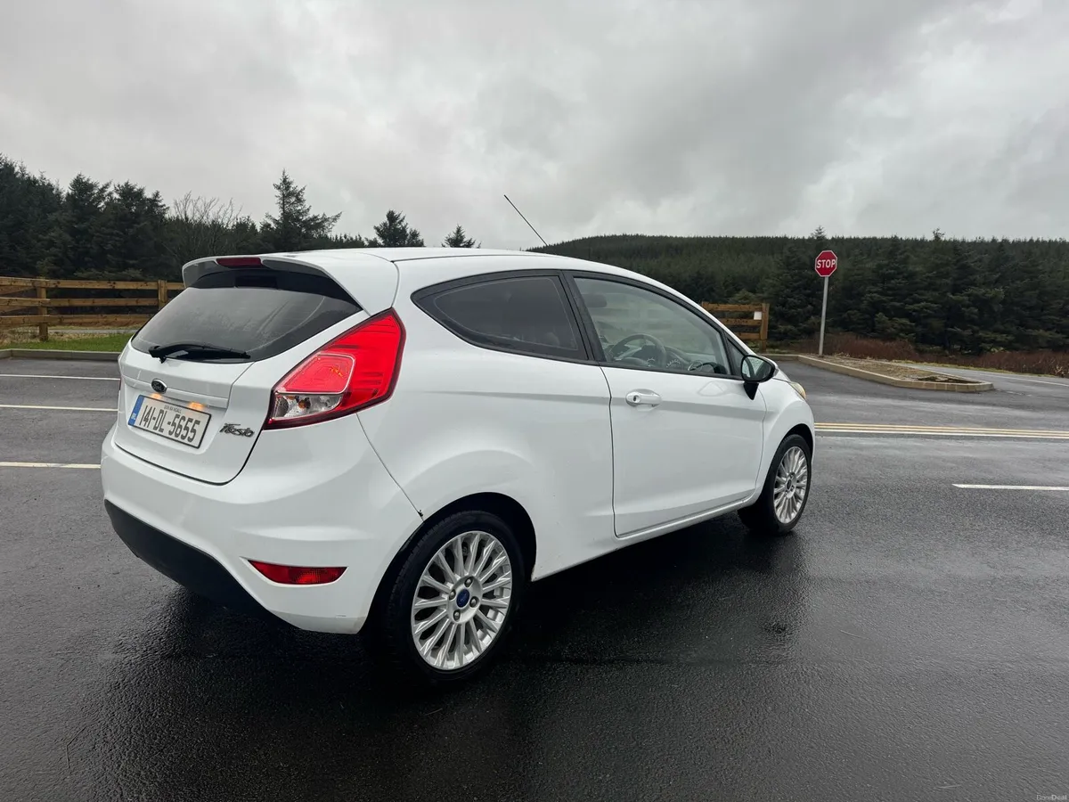 Ford fiesta 1.2 petrol - Image 3