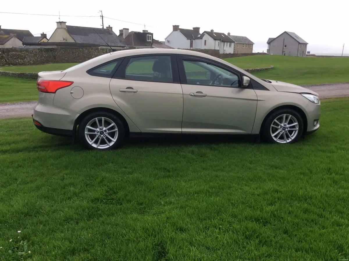 Ford Focus style 1.6 TDCI 95PS 4DR - Image 1