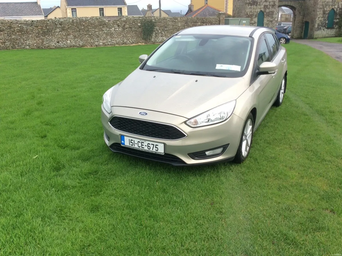Ford Focus style 1.6 TDCI 95PS 4DR - Image 3