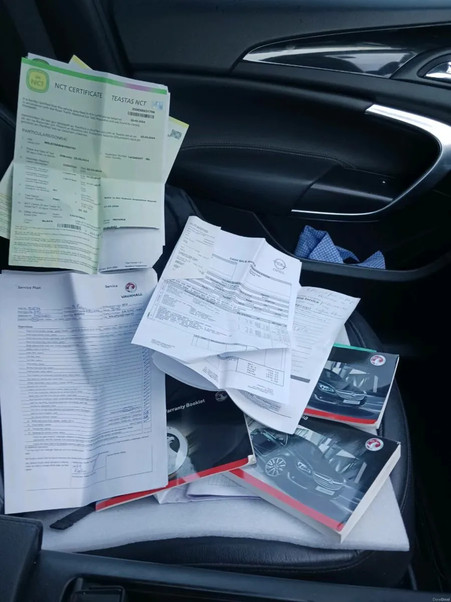 INSIGNIA  Vauxhall Opel - Image 3