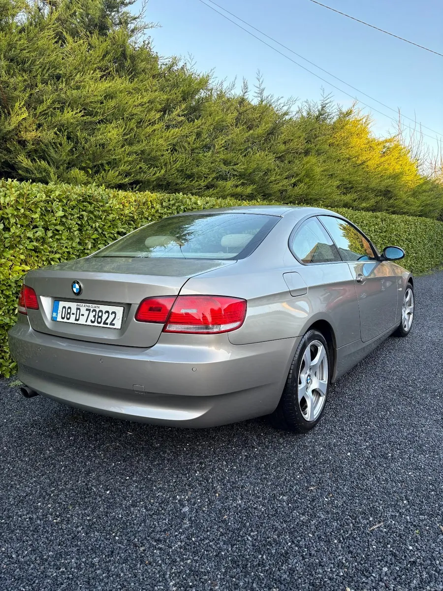 BMW 3-Series 2008 - Image 3