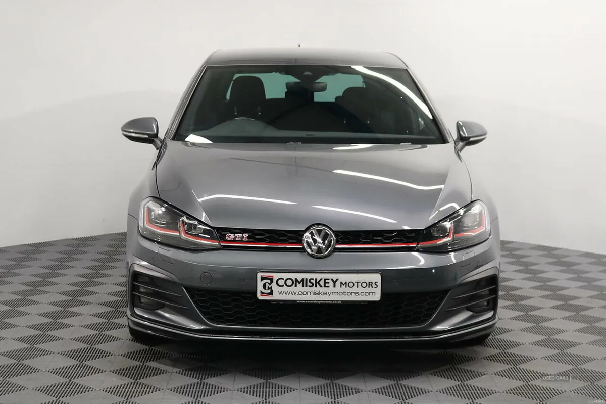 Volkswagen Golf TSI GTI Performance - Image 2