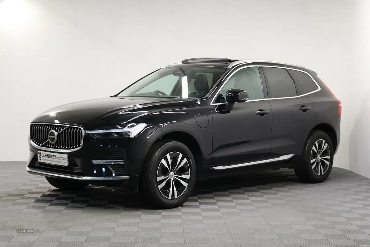 Volvo XC60 h T6 Core - Image 3