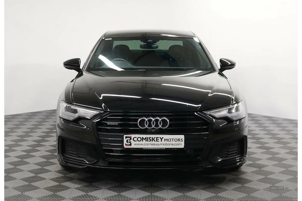 Audi A6 Saloon TDI S line - Image 2