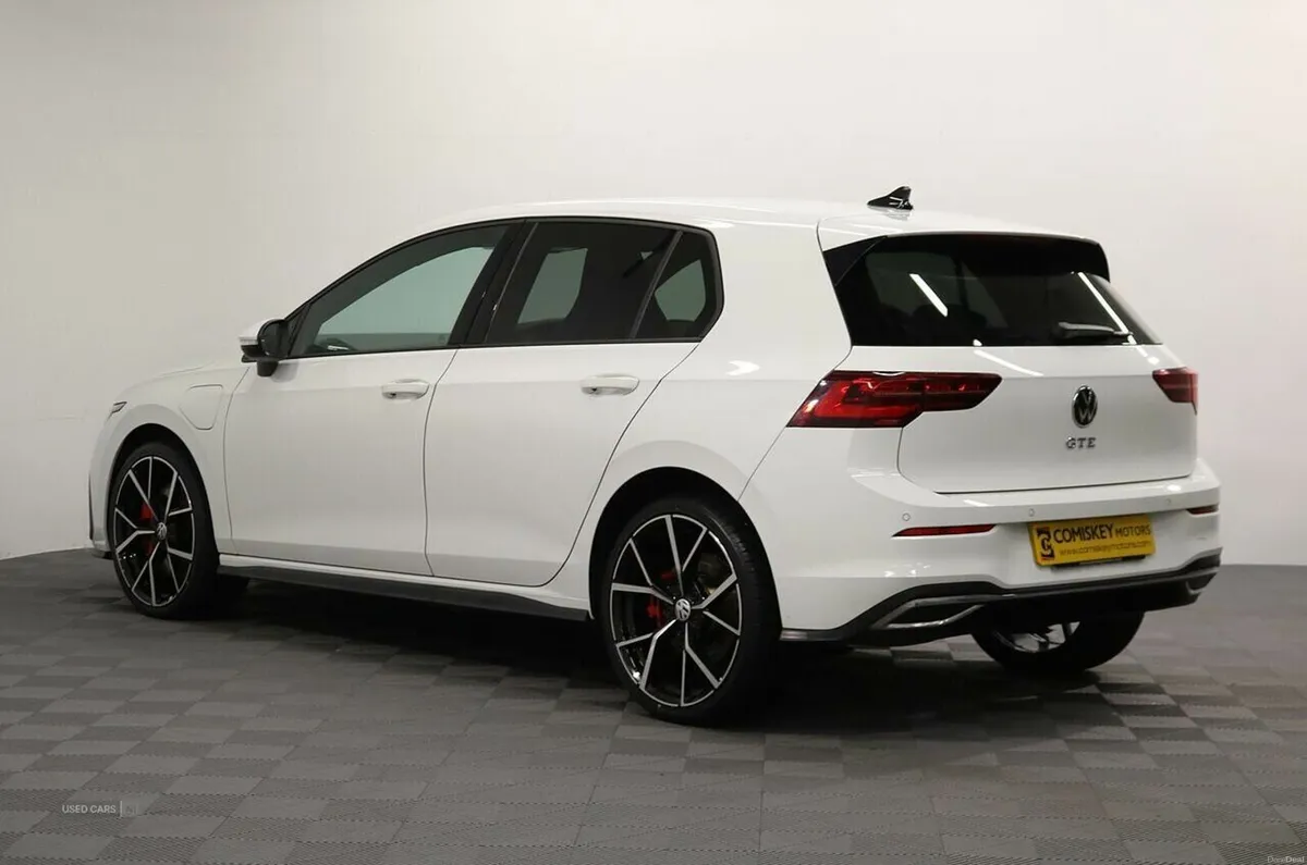Volkswagen Golf TSI GTE - Image 4