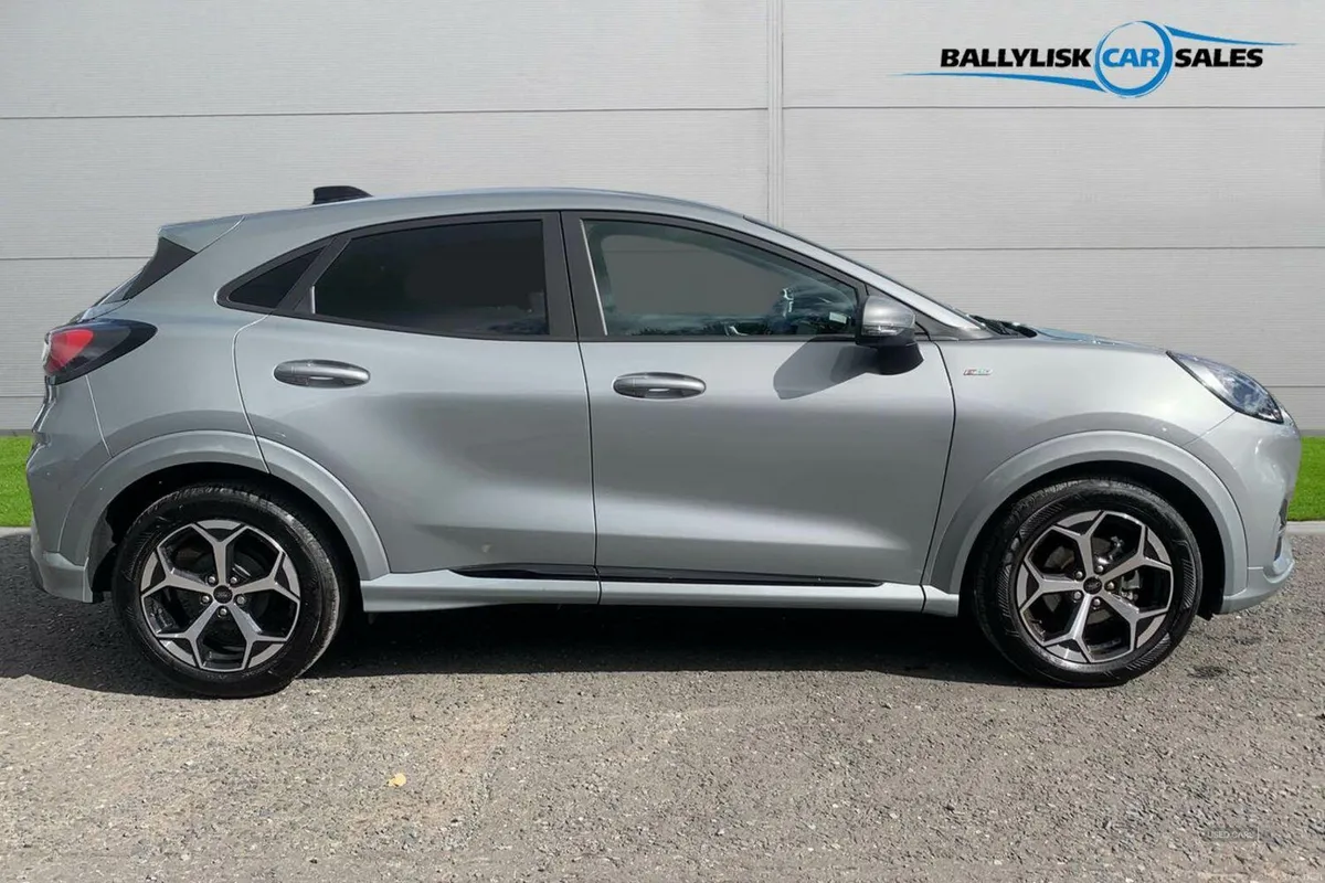 Ford Puma 1.0T 125PS ST-Line in Solar Silver with - Image 3