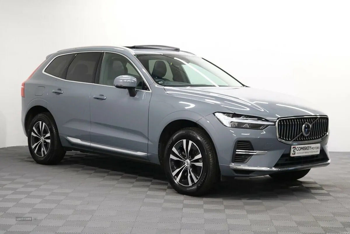 Volvo XC60 h T6 Core - Image 1