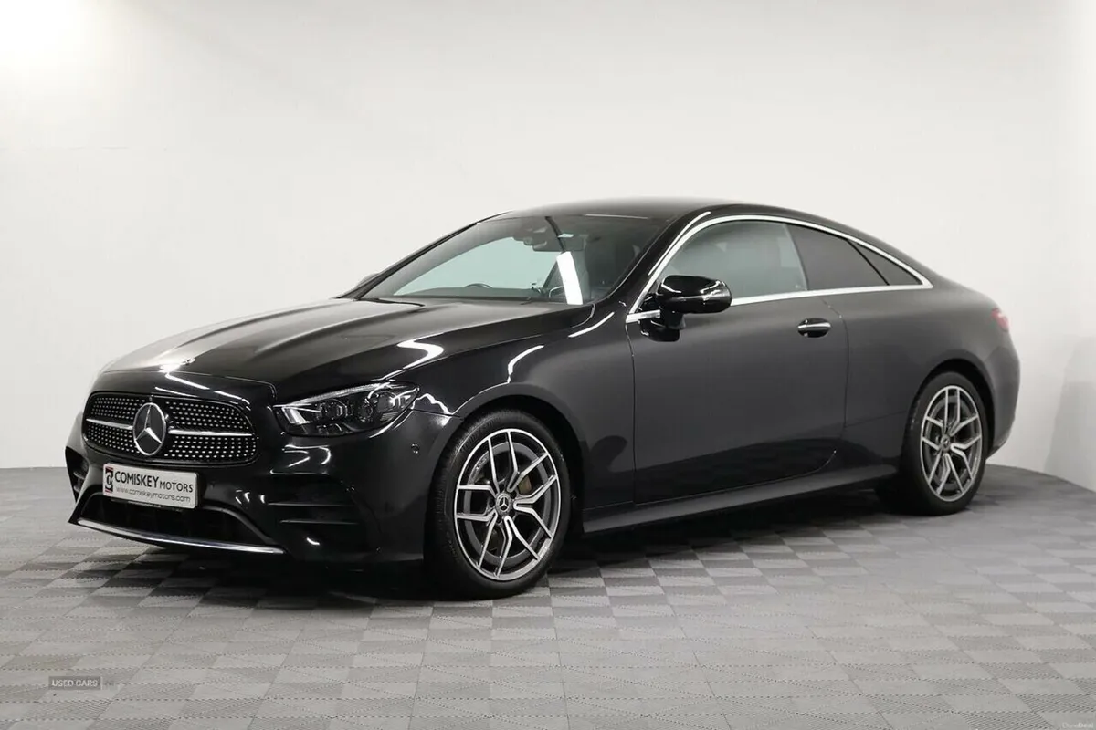 Mercedes-Benz E-Class E220d AMG Line - Image 3