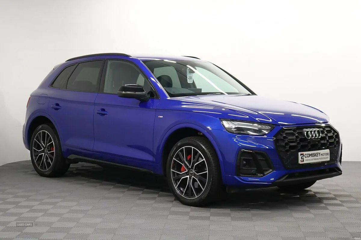 Audi Q5 TFSI Edition 1 - Image 1