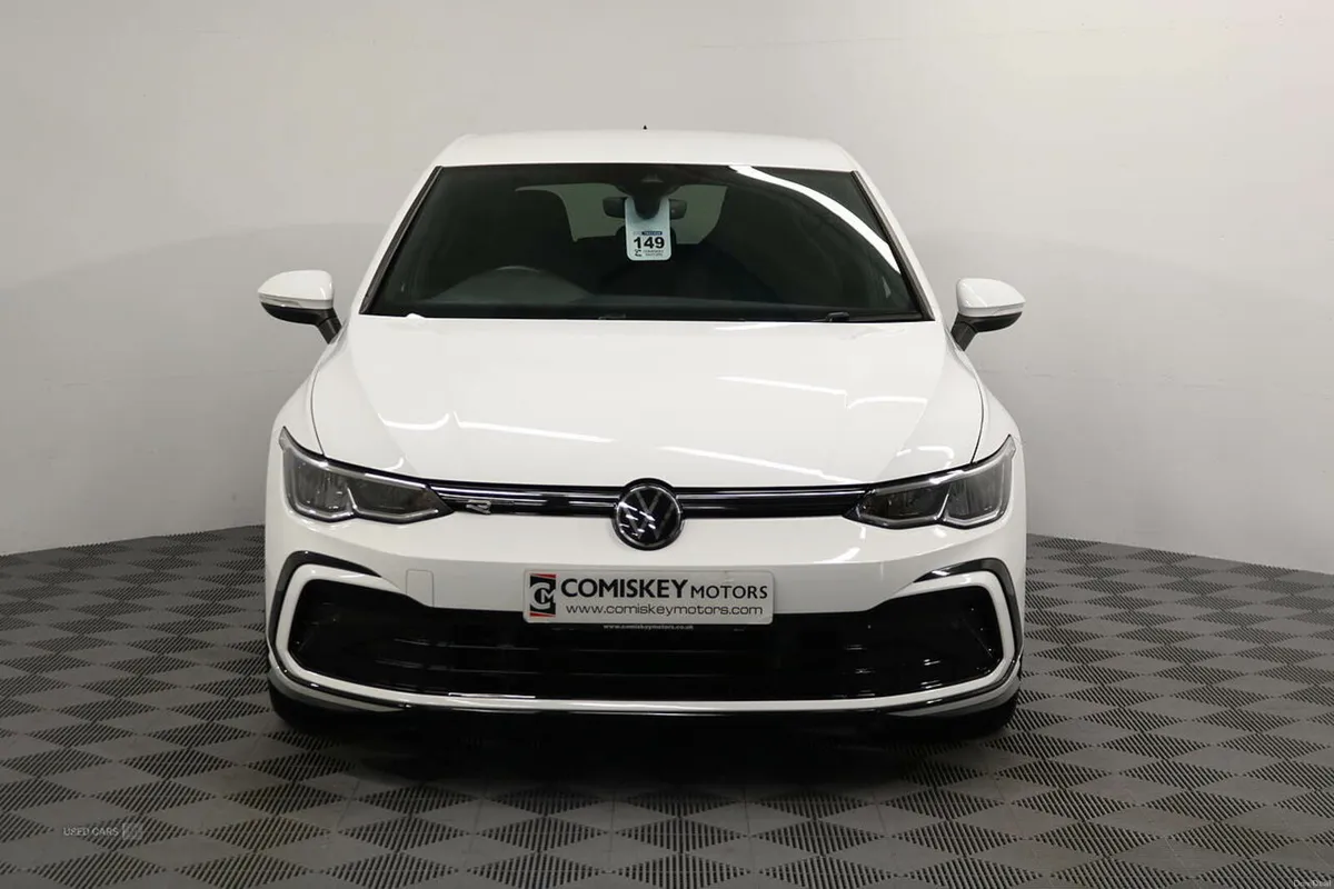 Volkswagen Golf TSI R-Line - Image 2